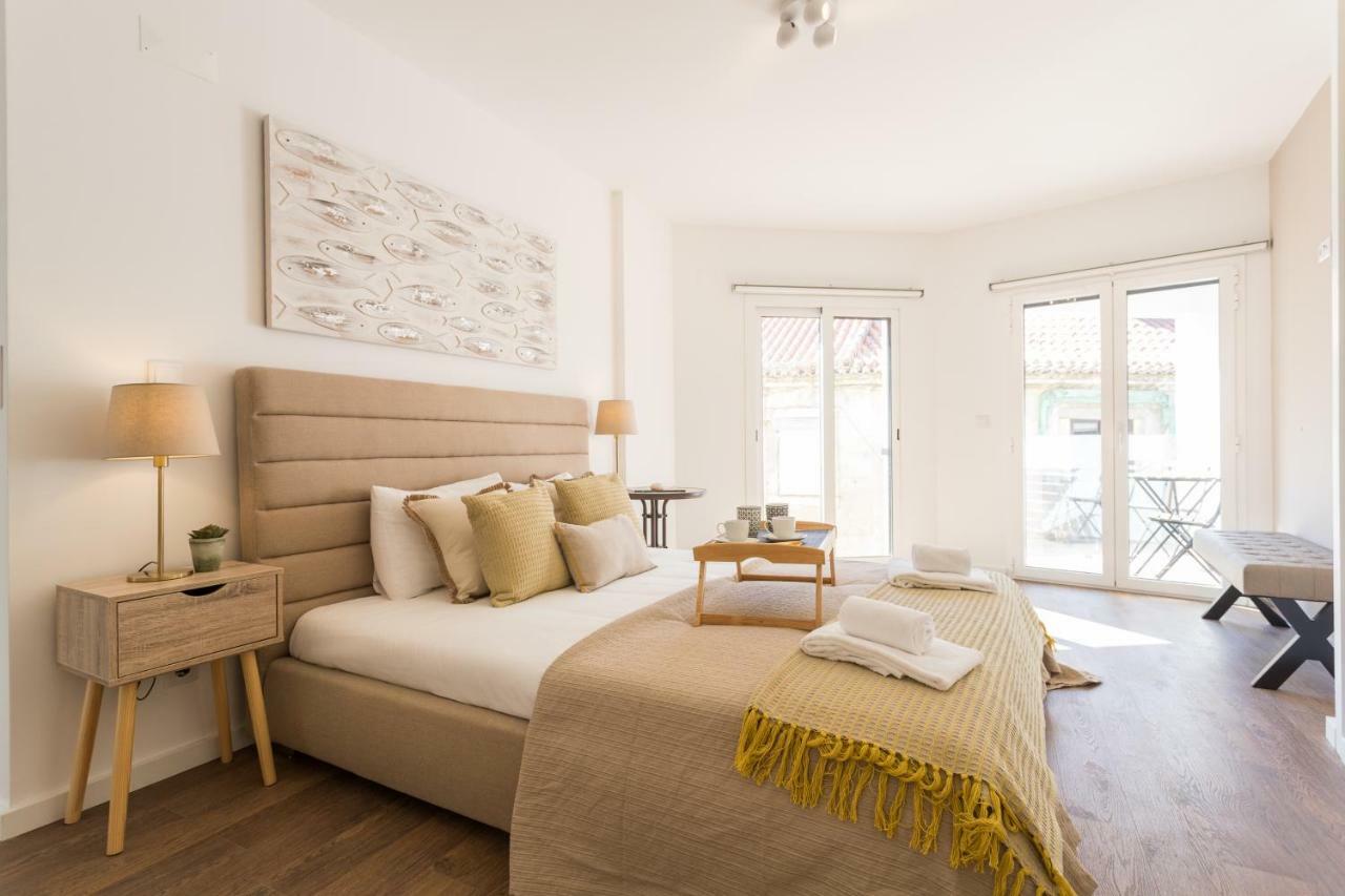 Alfama Lounge Three-Bedroom Apartment W/ River View And Parking - By Lu Holidays Лиссабон Экстерьер фото